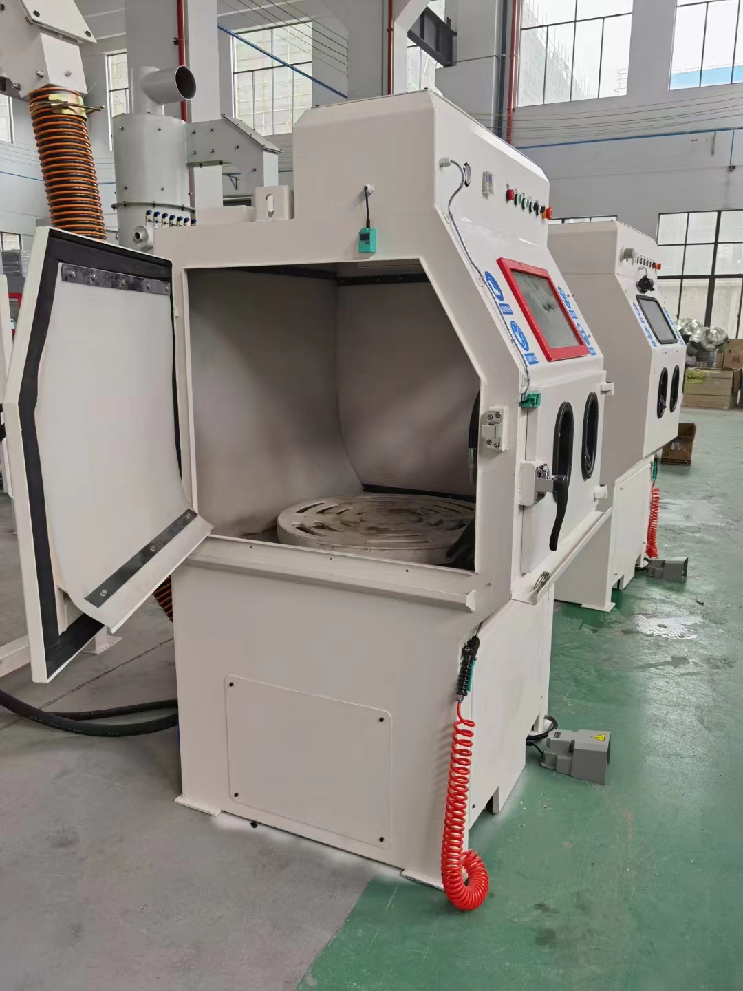 内蒙古移动式抛丸机的工作原理?