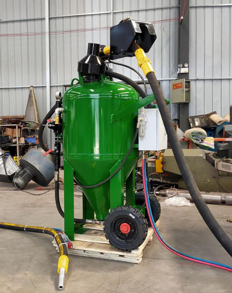 内蒙古移动式喷砂机 户外施工效率翻倍
